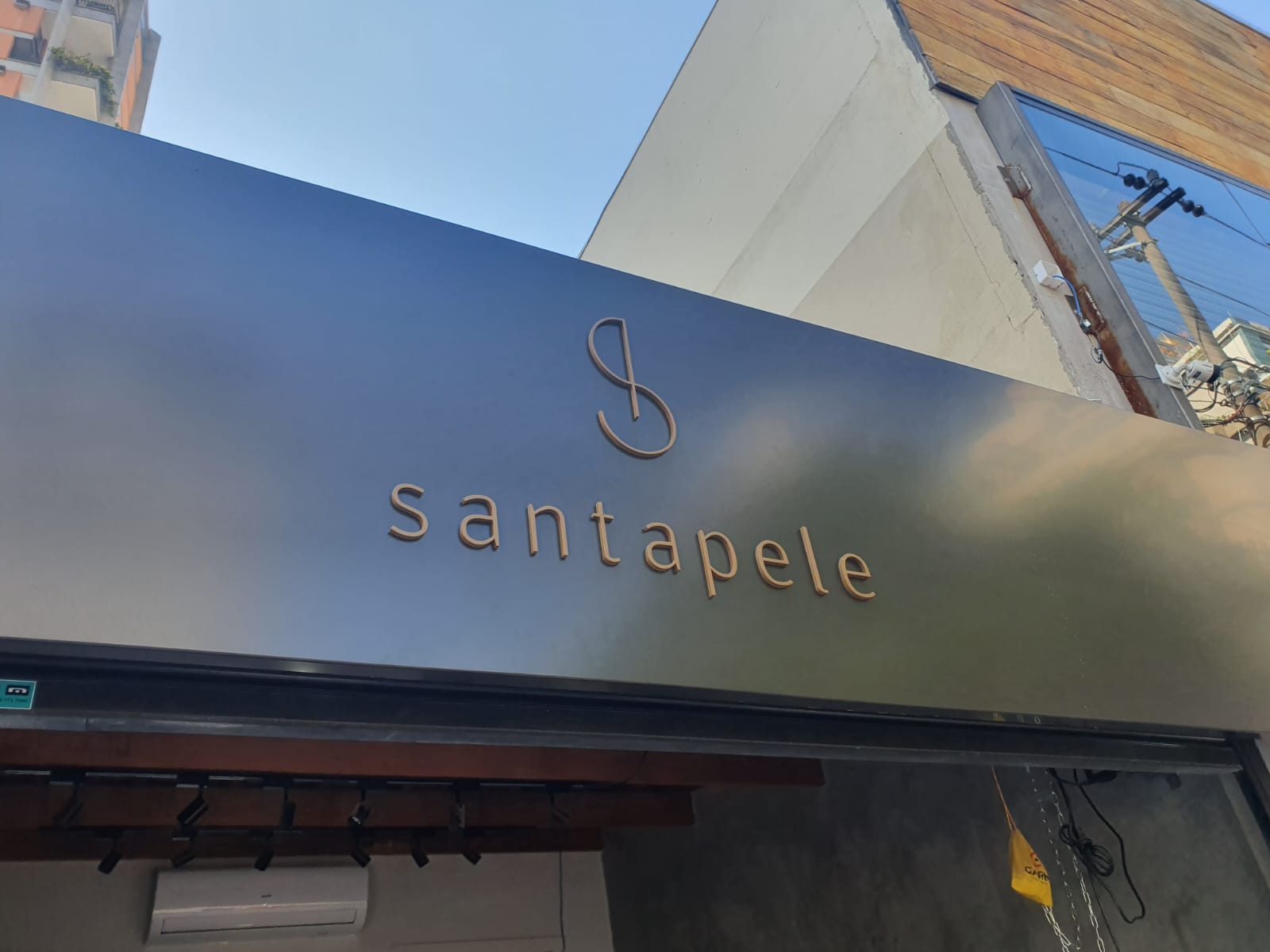 WhatsApp Image 2024-11-01 at 17.25.03 (2).jpeg