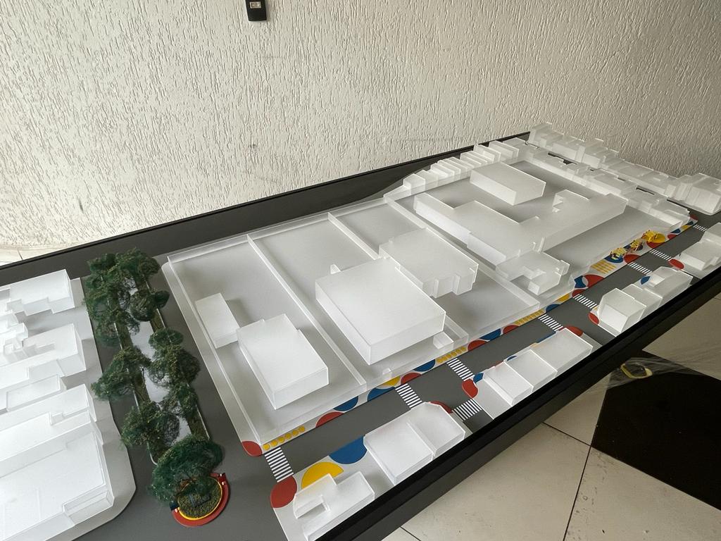 Maquete Bienal - Esc. 1:150